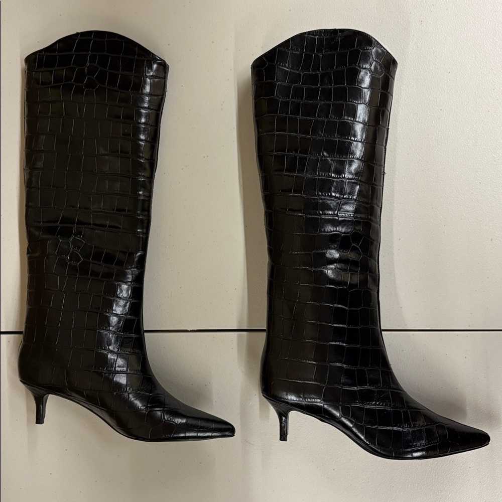 SCHUTZ Black Croc-Patterned Heeled Boots